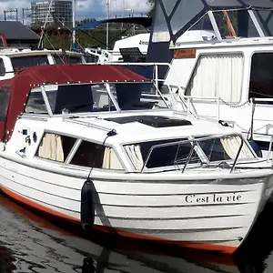 Motor Yacht Almaz Pays-Bas